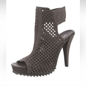 Pedro Garcia Persis Perforated Peep Toe Platform Heel Leather Sandals Size 36